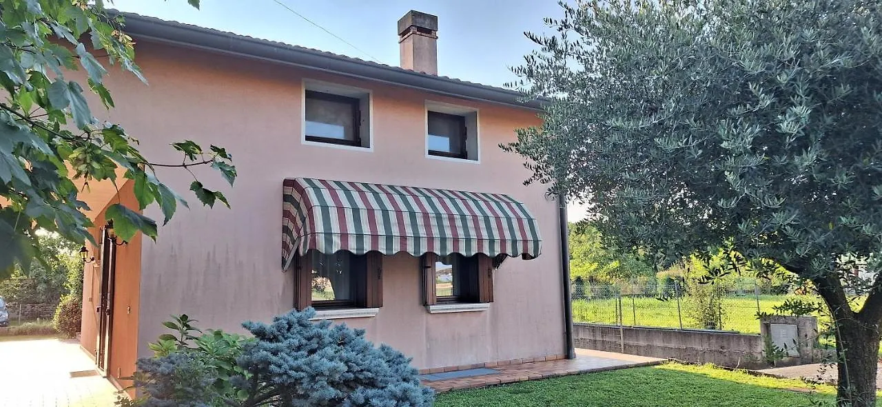 Dagli Zanni Apartment Susegana